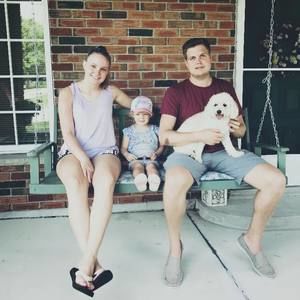 Meet your Posher, Carly